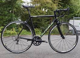 cucuma luar 105 heute schwarz matt dekor grun mit weisser outline ebenfalls nur 999 www cucuma com schwarz matt rennrad rennrader