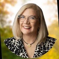 Janis Seabolt's Instagram, Twitter & Facebook