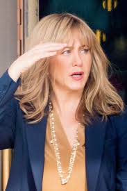 Check spelling or type a new query. This Is What Jennifer Aniston Looks Like With A Mom Haircut Glamour