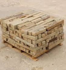 Our lueders stone quarry produces grey lueders, antique lueders, roughback lueders, blue lueders, and buff lueders limestone. Lueders Limestone Slabs Dallas Stone Supply And Wholesale Nursery Outdoor Warehouse Supply