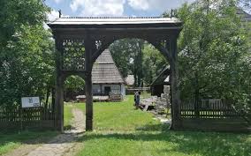 Între zidurile cetăţii de scaun ale sucevei vor fi vremuri tihnite şi veselie. Timp Liber Incepe Festivalul Bucurestii Lui Caragiale Targuri De Sfantul Ilie In CapitalÄ La Muzeul Satului Si Muzeul Å£Äranului