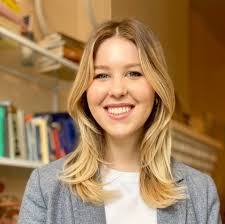 Stefani Jones's Instagram, Twitter & Facebook