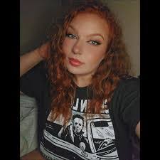 Laci Mullins's Instagram, Twitter & Facebook