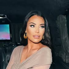 Jessica Wright (@MissJessWright_)