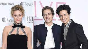 Our birthday wishes for dylan and cole sprouse from www.sprouseland.com note: Kann Lili Reinhart Freund Cole Und Twin Dylan Unterscheiden Promiflash De