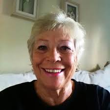 Dis die tweede laaste #KwêlaDorpVanDieJaar finalis en ons kuier in  KwaZulu-Natal by Pennington! 🏖 Vanes-Mari du Toit leer ken die spesiale  mense en dinge in dié dorp.