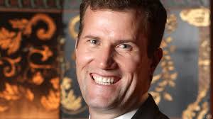 New Washington Federal CEO Brent Beardall pranked his predecessor