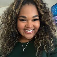 600+ perfiles de «Kiara»