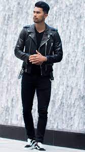 5 Casual Outfit Ideas I M Stealing From Jose Zuniga Teaching Mens Fashion Brown Leather Jacket Men Mens Outfits