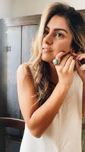 Elisa Correa's Instagram, Twitter & Facebook