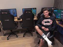 Applicable for all functionality portions of the chair. Secretlab Announce Partnership With Footballer Dele Alli Esports Insider