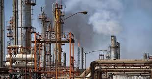 خلال السنتين الماضيتين خسرت أسعار النفط الخام العالمية ثلثي قيمتها. Ø£Ø³Ø¹Ø§Ø± Ø§Ù„Ù†ÙØ· Ø¥Ù„Ù‰ Ø£Ø¯Ù†Ù‰ Ù…Ø³ØªÙˆÙ‰ Ù…Ù†Ø° ÙŠÙ†Ø§ÙŠØ± Ø£Ø®Ø¨Ø§Ø± Ø³ÙƒØ§ÙŠ Ù†ÙŠÙˆØ² Ø¹Ø±Ø¨ÙŠØ©