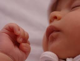 Aglatmadan Kendi Kendine Uyumayi Ogretmek Mumkun Mu Uyku Melegi