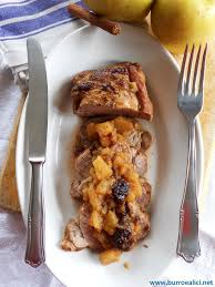 Cominciate tagliando sia le mele che le cipolle, affettandole per. Burro E Alici Filetto Di Maiale Alle Mele E Prugne