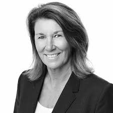 Eva Tell Rylander, mäklare med 14 omdömen — Hittamäklare