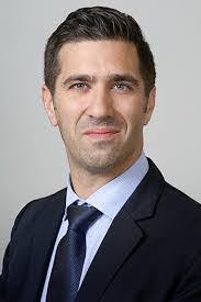 Jane Mineo's Instagram, Twitter & Facebook