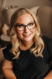 Professionals in Vinton, IA