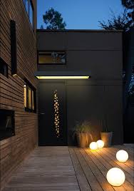 Modele Ecume Ecume Thermolaquee En Noir 2100 Marquise Zenith Eclairante 1800 Mm Entree Maison Moderne Entree De Maison Exterieur Entree Contemporaine