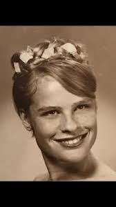 Sandra Mazurek's Instagram, Twitter & Facebook