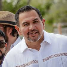 Cruz Pérez Cuéllar added a new photo.