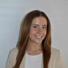 Elena Yang's Instagram, Twitter & Facebook