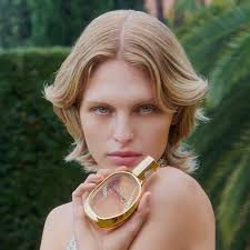 Belinda: The Ultimate Source for Nude Delights