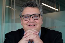 Horacio Álvarez: "Muchos chicos no comprenden lo que leen simplemente  porque no les enseñan el código escrito, las palabras"