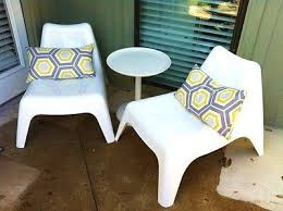 Outdoor cushions let you customise the look and comfort of your outdoor seating, create a whole new atmosphere with different colours and looks! Pin By Sarah Grunewaldt On Balcony Ikea Garden Furniture Plastic Patio Chairs Ikea Chair Cushions