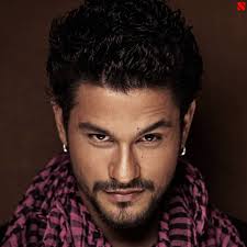 Kunal Khemu Biography Kunal's grandfather, moti lal khemu, was a playwriter who had received padma shri and rashtra bhasha prachar samiti award.