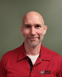 Dixie Simpson's Instagram, Twitter & Facebook