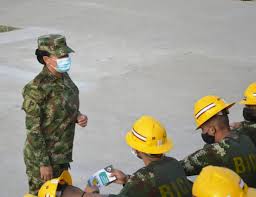 De acuerdo a la constitución de 1991, su misión principal es la de defensa de la soberanía, la independencia. Susana Franco Susanitafranco Twitter