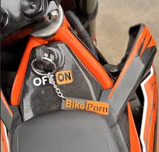 🔑 BikeP*rn key ring・ STL File for ・Cults