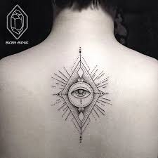 Siradisi Dovme Sanatcisi Bicem Sinik In Elinden 30 Vektorel Dovme Calismasi Fake Tattoos Tattoo Geometrik Dovmeler