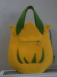 Isim D131e8c2848e7e67ccbad44d02a4452f Jpg Goruntuleme 489 Buyukluk 62 7 Kb Kilobyte Canta Modelleri Kece Boncuklu Cantalar