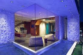 The seat of the richest man in the world has never been carried along with a predecessor but always occupied by a successor. Bill Gates House Rare Inside Images Of World Richest Man S House