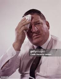 Dick Lambert's Instagram, Twitter & Facebook