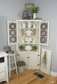 Decorate your living room or kitchen on a budget with these thrift store hutch upcycle ideas. Farmhouse Early Spring Decor Ideas