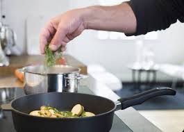 Comment récupérer une casserole brûlée? Comment Recuperer Une Casserole Brulee Tout Pratique