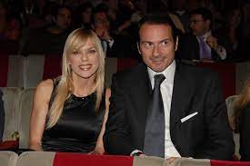 Still haven't found what i'm looking for. Matilde Brandi E Marco Costantini Storia D Amore Al Capolinea Foto Tgcom24