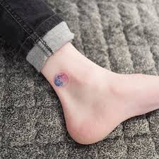 Pin De Alexandra Detoro Em Tattoo Tatuagens Bonitas Tatuagens Sutis Tatuagem De Lua Cheia