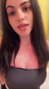 Donna Caranto's Instagram, Twitter & Facebook