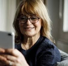 Rosanna Spence's Instagram, Twitter & Facebook