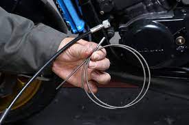 Diy How To Clean And Lubricate The Speedometer Cable Taught By Professional Mechanic Webike News
