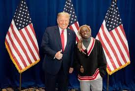 Following kanye west, 50 cent and ice cube before him, the rapper faced . Lil Wayne Und Kodak Black Von Trump Begnadigt Kulturnews De