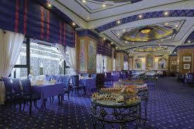 مطعم فندق دار الإيمان أنتركونتيننتال في المدينة المنورة