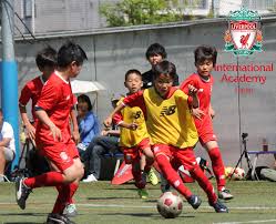 Gifte èª¿å¸ƒå¸‚ ãƒ—ãƒ¬ãƒŸã‚¢ãƒªãƒ¼ã‚°ã®ã‚¯ãƒ©ãƒ–ã«å­¦ã¶ ãƒªãƒãƒ—ãƒ¼ãƒ«ã‚¦ã‚§ã‚¤ ã‚µãƒƒã‚«ãƒ¼æ•™å®¤