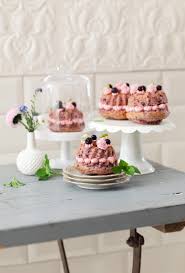 Kleine Gugelhupfe Mit Cassis Rezept Gugelhupf Backen Mini Gugelhupf Kleine Gugelhupf