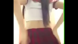 Melany Perez colegiala perreando bien puta - XNXX.COM