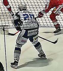 Do porodnice vyrazili s manželkou v pátek, zmeškal kvůli tomu utkání s. Hynek Zohorna Wikipedie