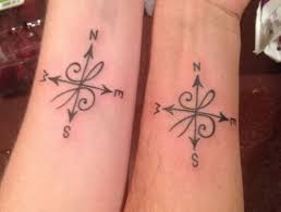 142 Inspirierende Ideen Und Bilder Zum Thema Compass Tattoo Tattoo Freundschaft Tattoos Familie Freundin Tattoos